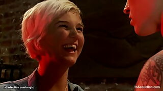 18 year old breaks the seal of the pussy with her step brothers big