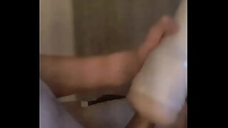 baby breastfeeding hand expression pumping breast milk with hand how to pump milk