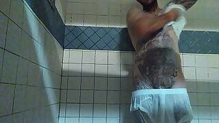 1 guy gangbang