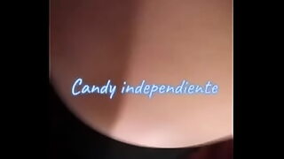acariciando nalgas a chapin de corte