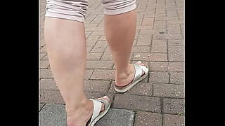 american nauty girls sexy legs and spit on legs